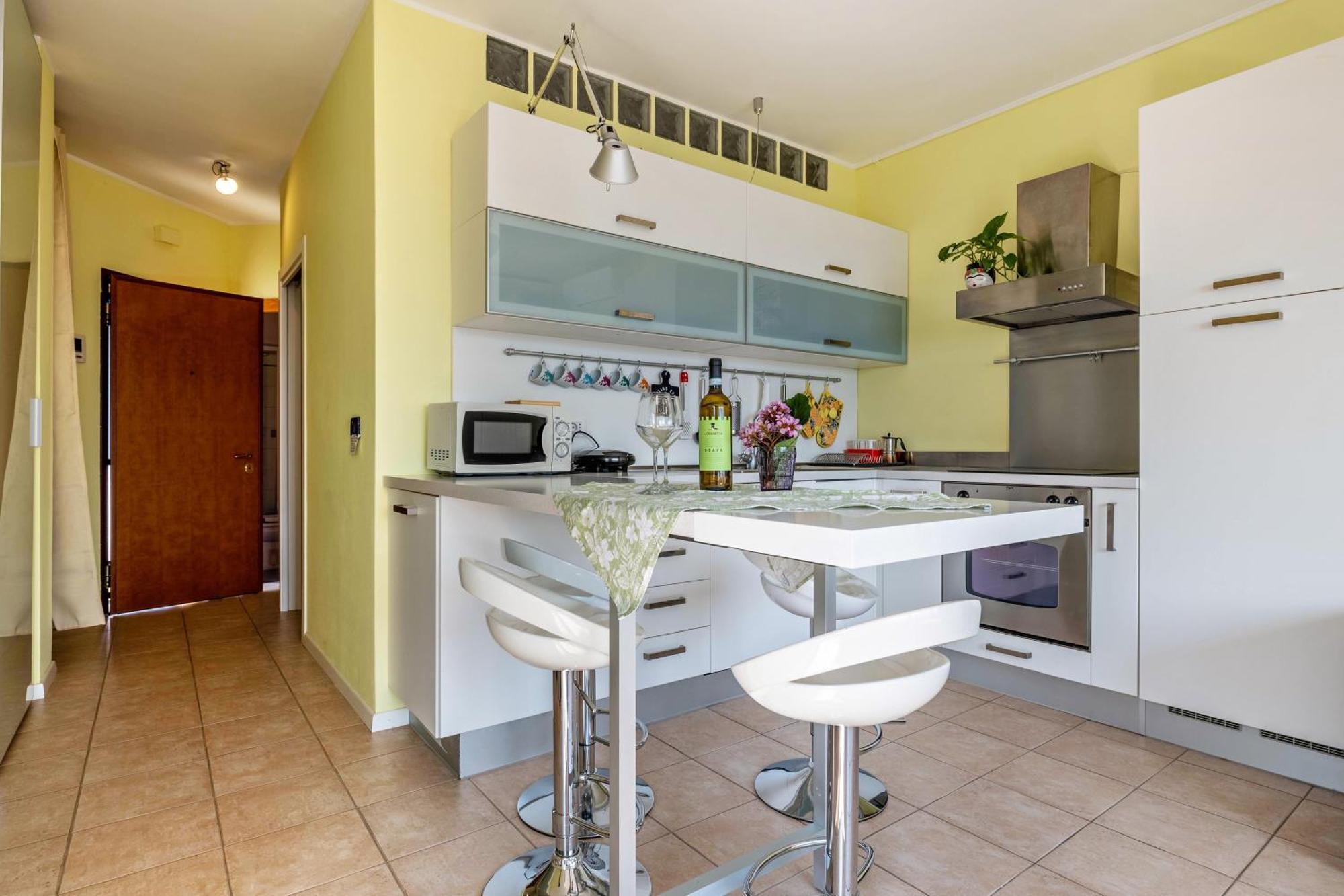 Casa Sara With Swimming Pool Apartment Riva del Garda Luaran gambar