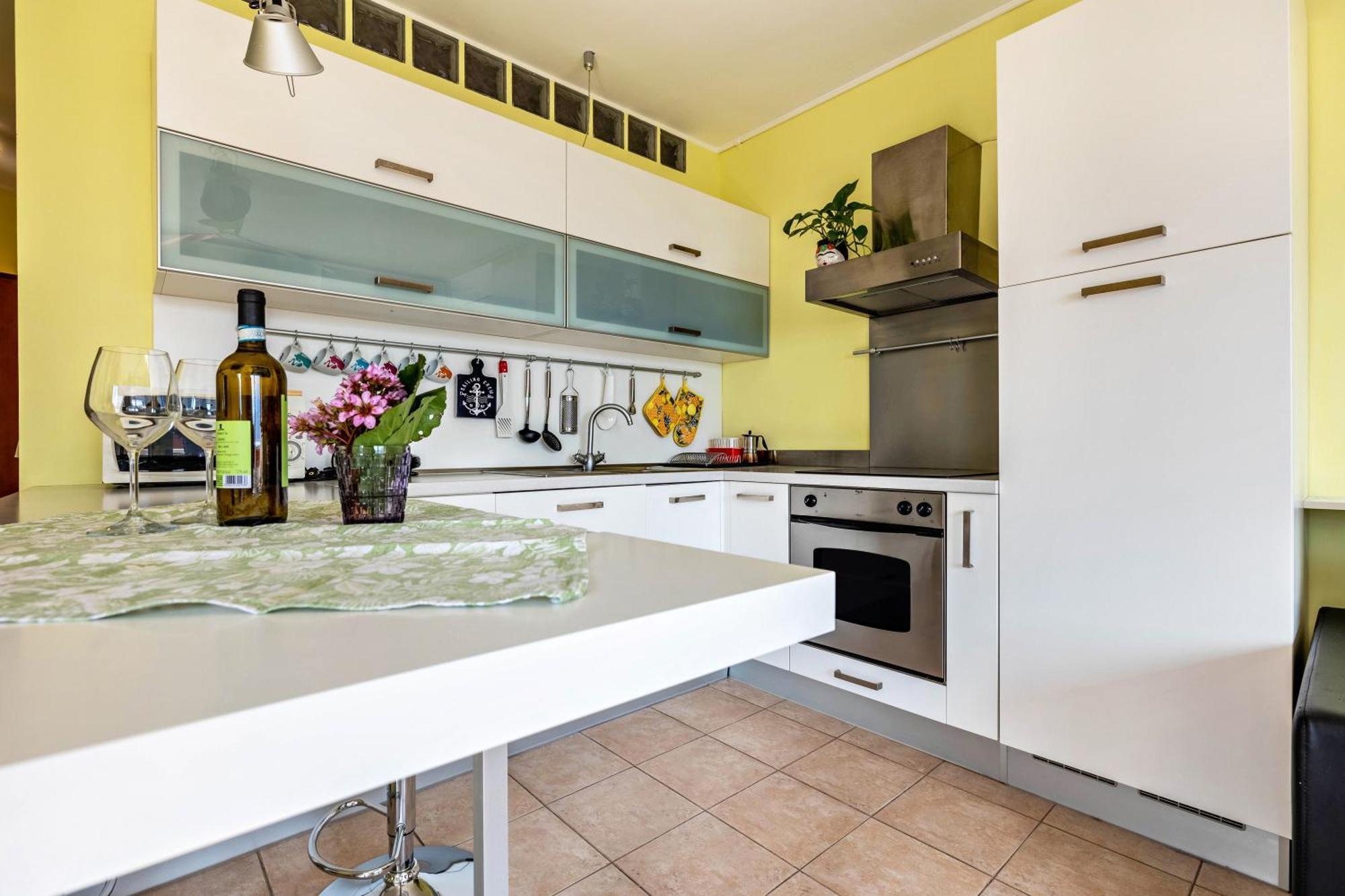 Casa Sara With Swimming Pool Apartment Riva del Garda Luaran gambar